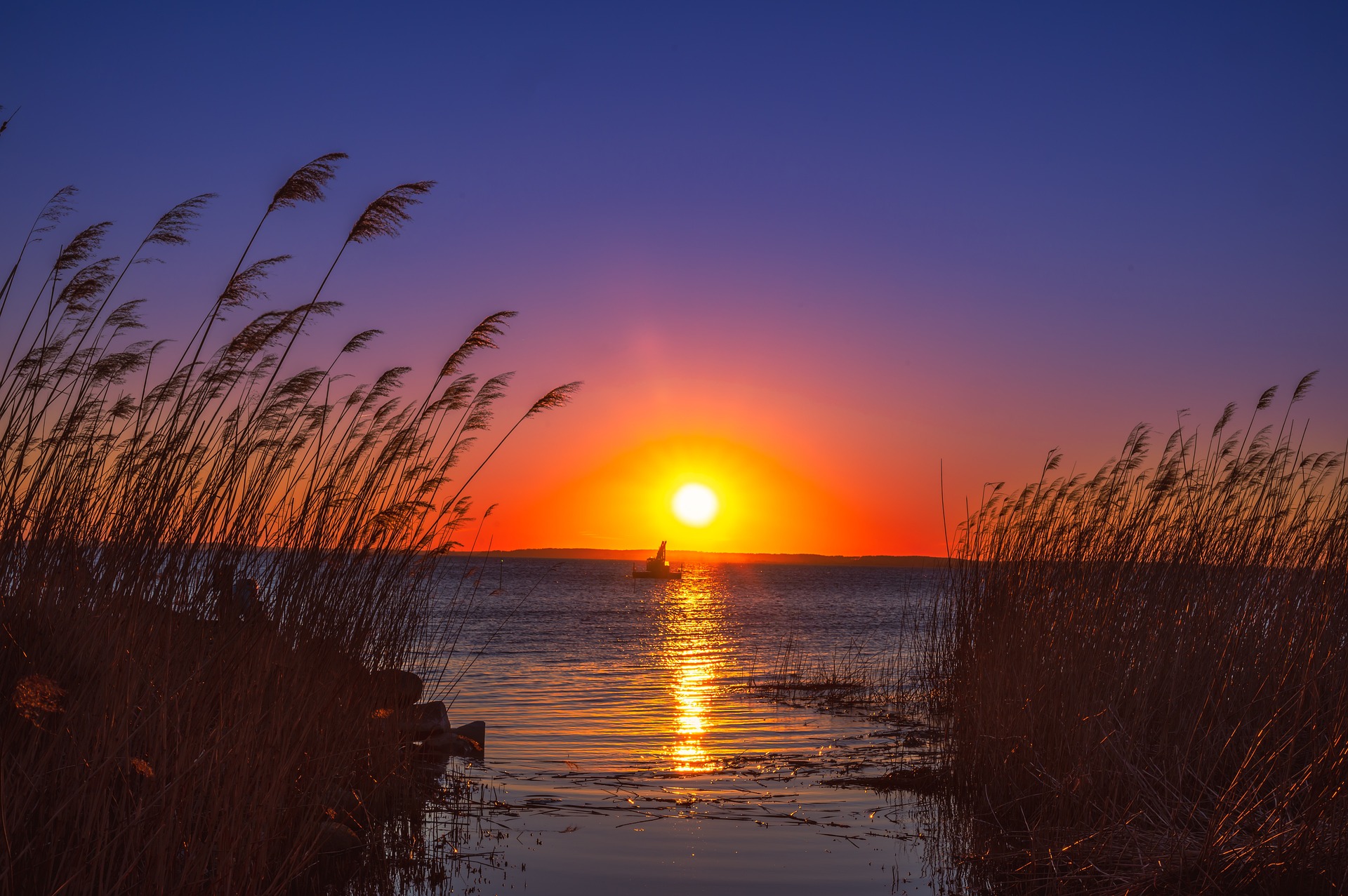 Sonnenaufgang am Meer